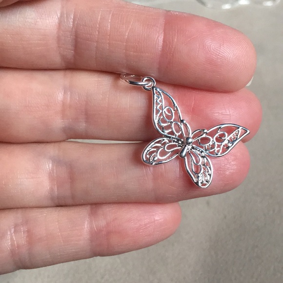 New! Sterling Silver Butterfly Pendant Necklace - Picture 4 of 8